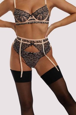 Skull embroidery peach suspender belt 