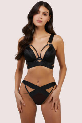  'Etta' Black  Longline Padded Plunge Bra. 