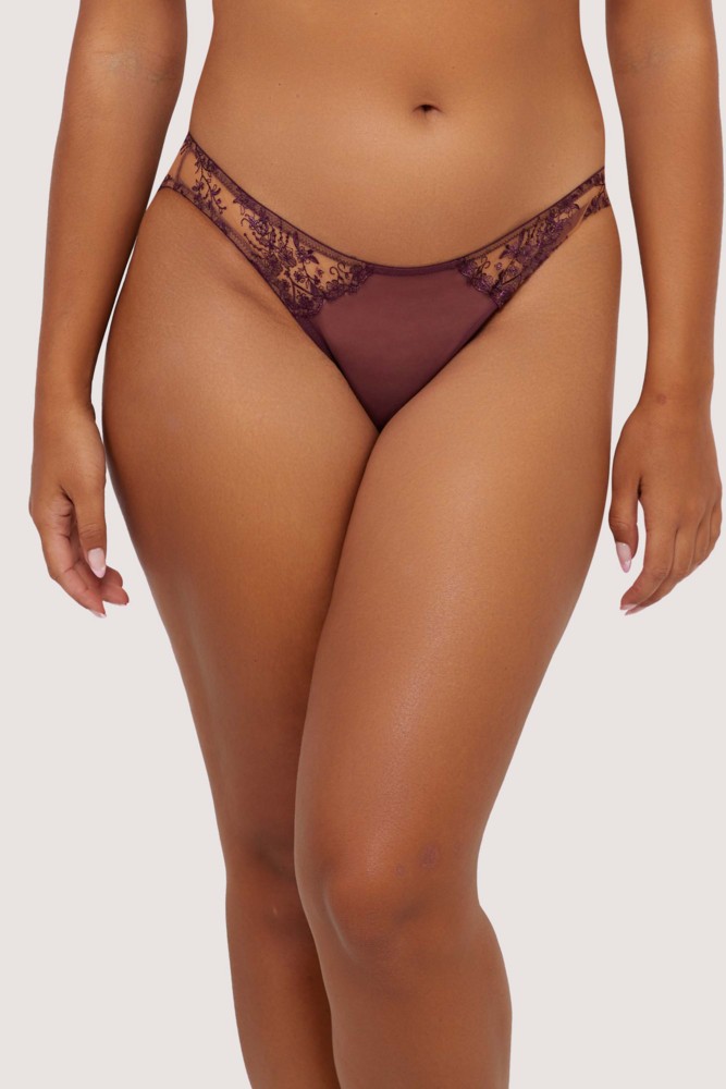 Cassia Wine  Cut Out Brief  